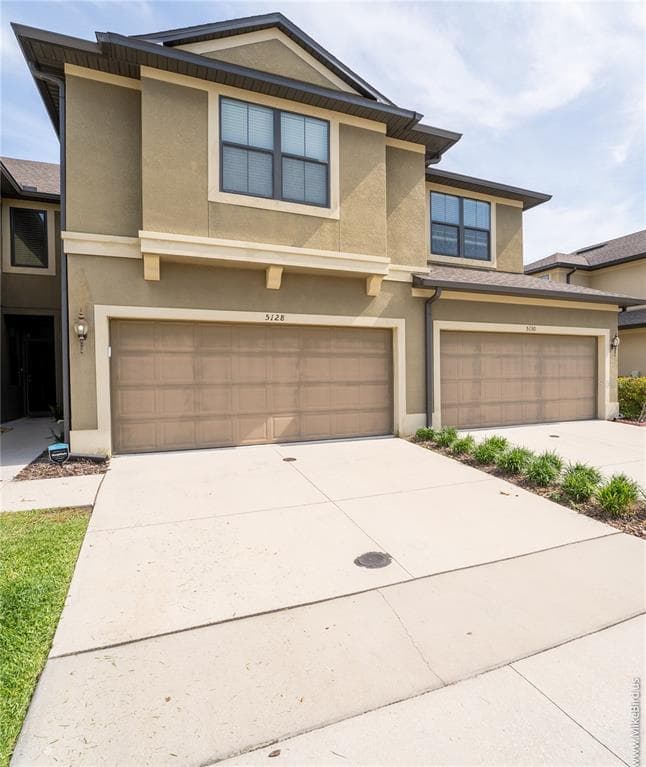 5128 BAY ISLE CIRCLE CLEARWATER, FL 33760