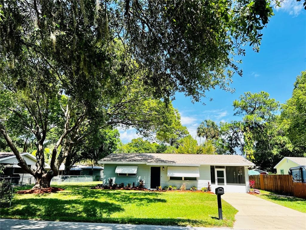8140 OLD POST ROAD PORT RICHEY, FL 34668