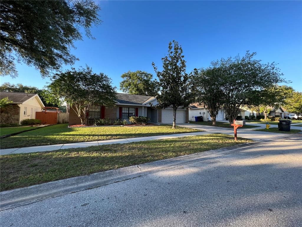 509 RAPID FALLS DRIVE BRANDON, FL 33511