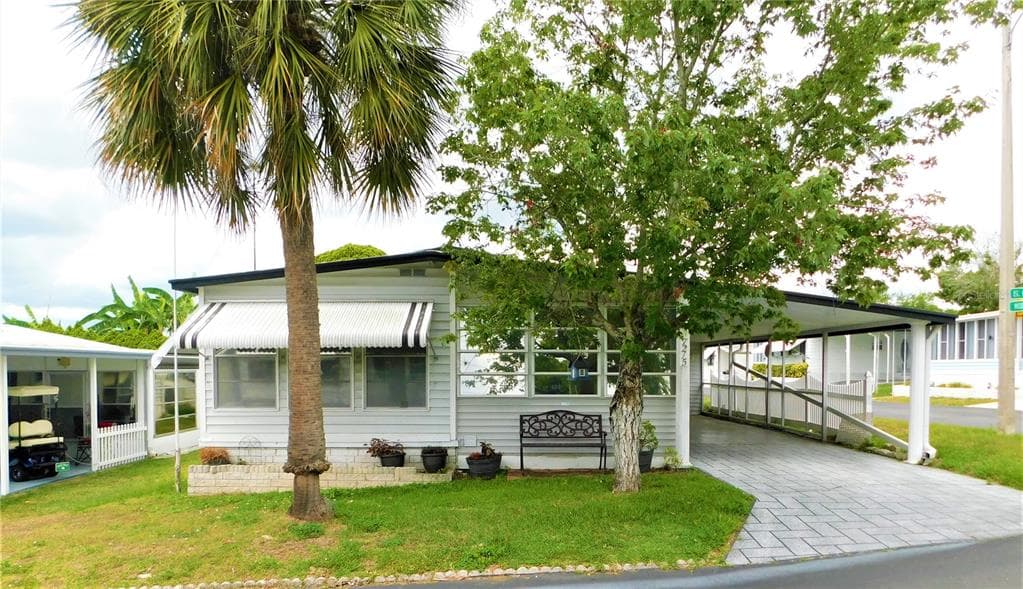 7215 EL MEYERS STREET ZEPHYRHILLS, FL 33541