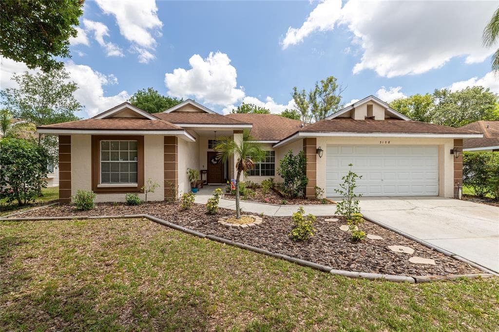 3108 EMERSON PLACE PLANT CITY, FL 33566