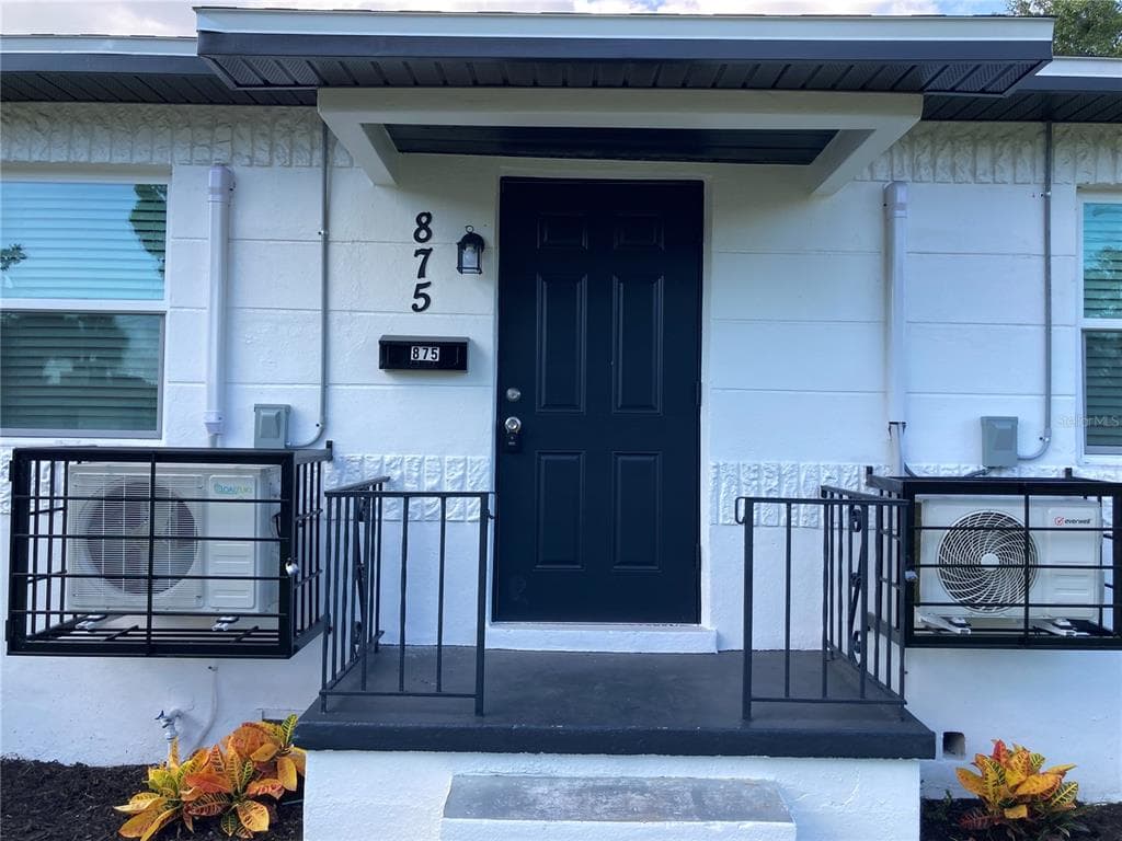 875 21ST AVENUE S ST PETERSBURG, FL 33705
