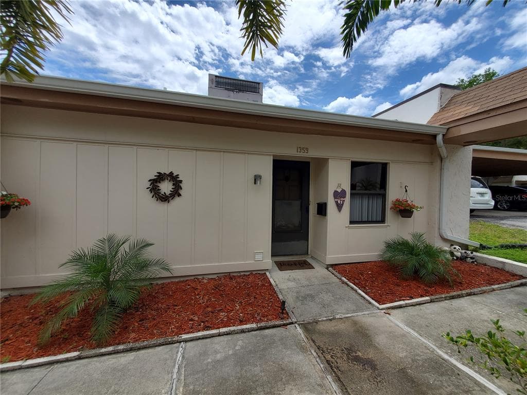 1359 MISSION HILLS BOULEVARD CLEARWATER, FL 33759
