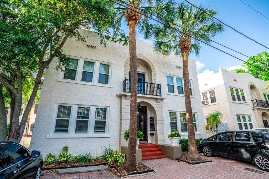 2509 W KANSAS AVENUE UNIT 6 TAMPA, FL 33629