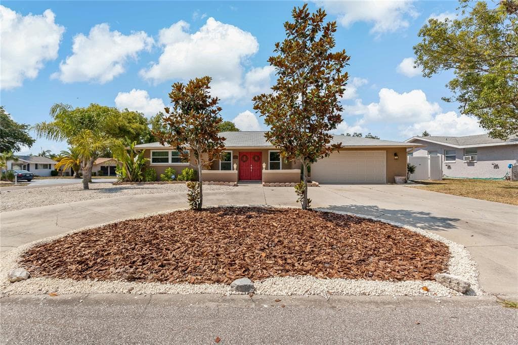 7517 SCOTTIE DRIVE PORT RICHEY, FL 34668