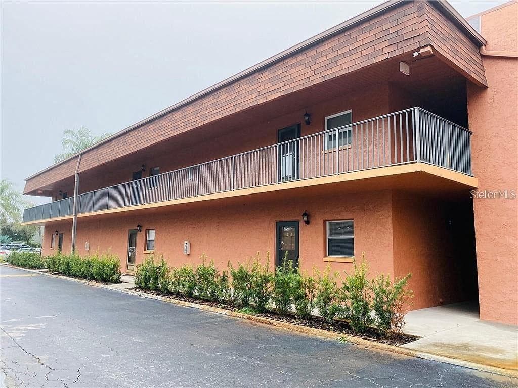 4805 ALT 19 UNIT 213 PALM HARBOR, FL 34683