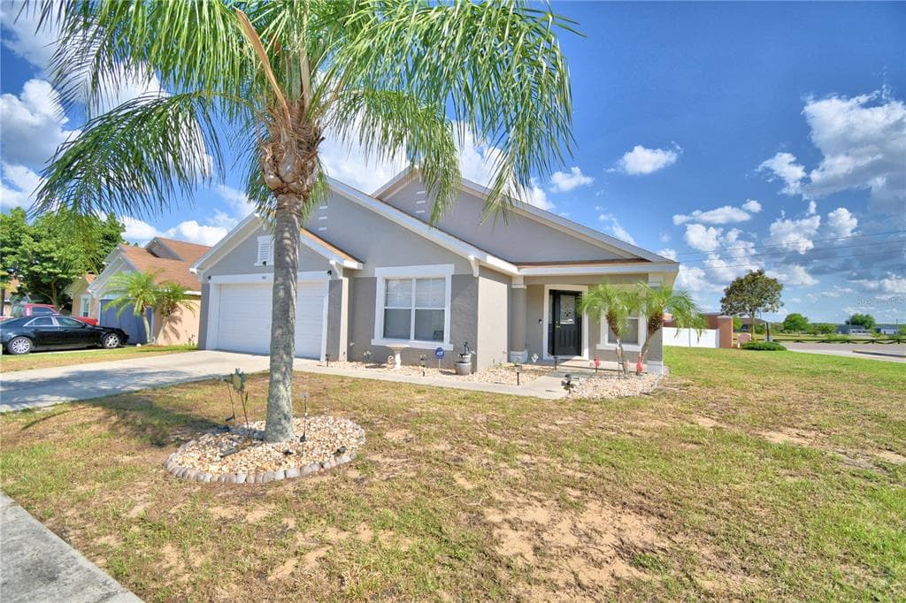 102 ARGYLE GATE LOOP ROAD DUNDEE, FL 33838