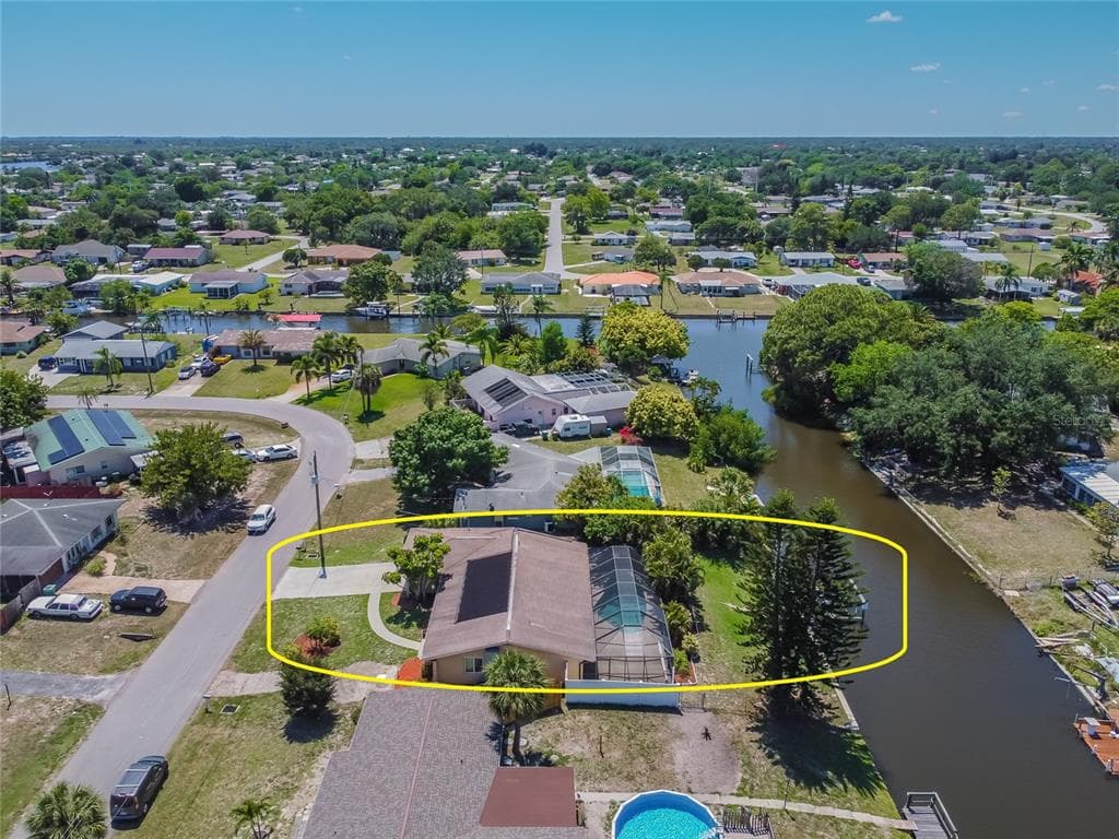 152 BARRE DRIVE NW PORT CHARLOTTE, FL 33952