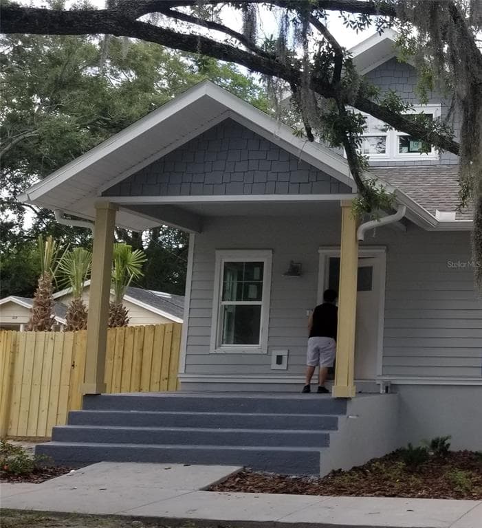 115 E BROAD STREET UNIT 2 TAMPA, FL 33604