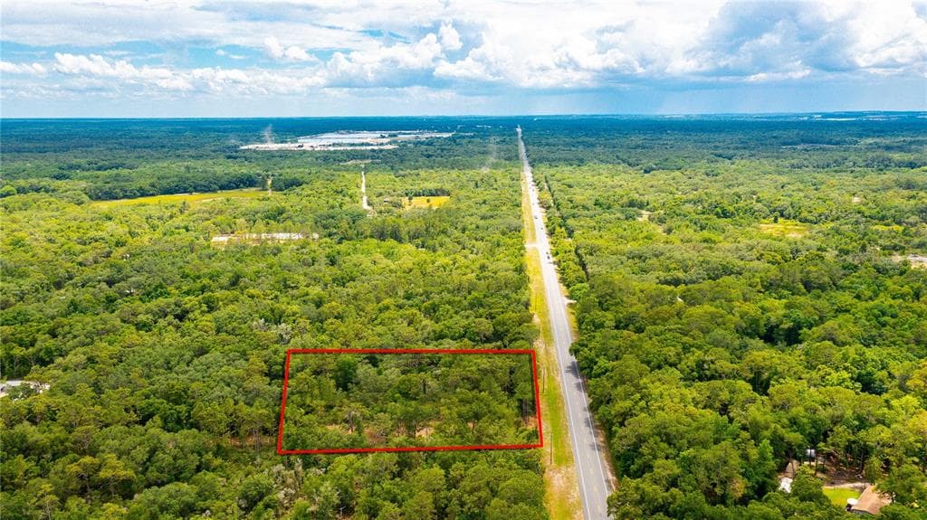 8286 TREIMAN BOULEVARD WEBSTER, FL 33597