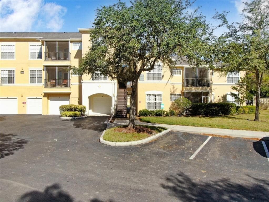 5125 PALM SPRINGS BOULEVARD UNIT 12205 TAMPA, FL 33647