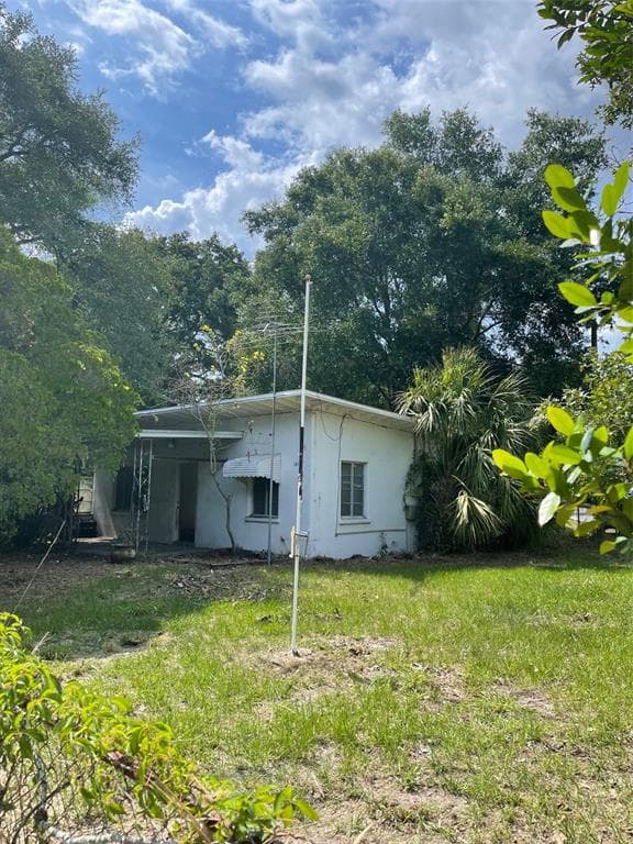 1816 E JUNEAU STREET TAMPA, FL 33604