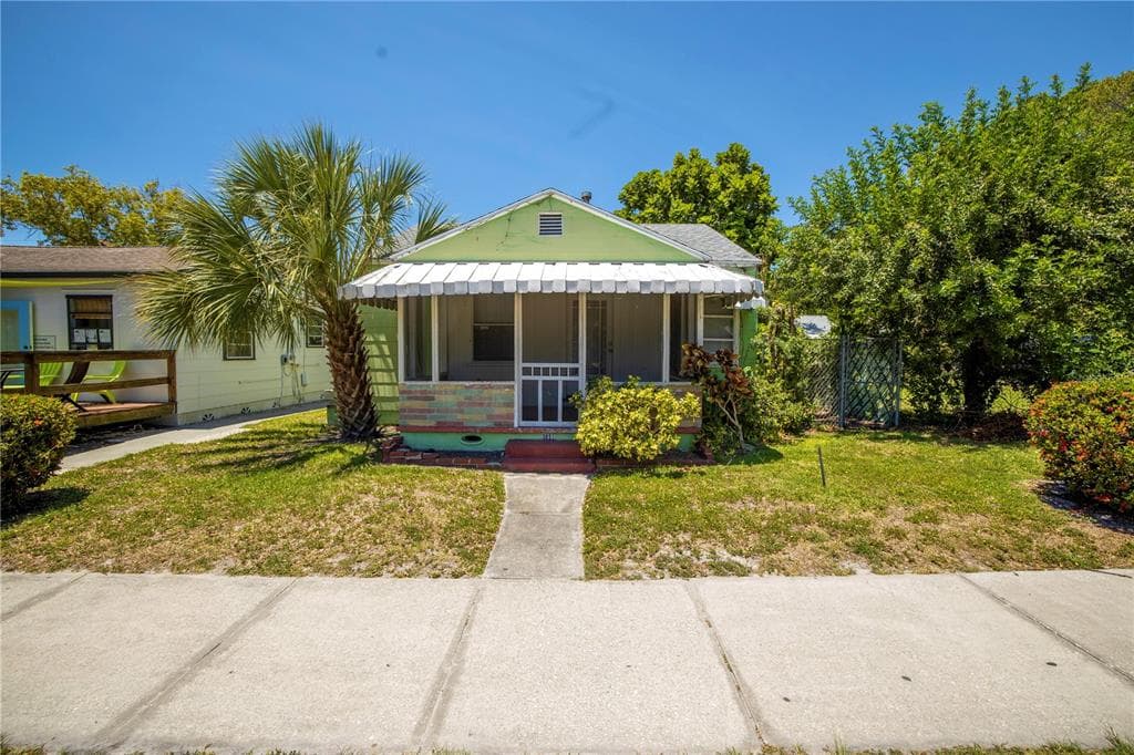 3031 BEACH BOULEVARD S GULFPORT, FL 33707