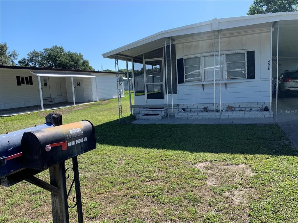 4528 OLIVE DRIVE ZEPHYRHILLS, FL 33542