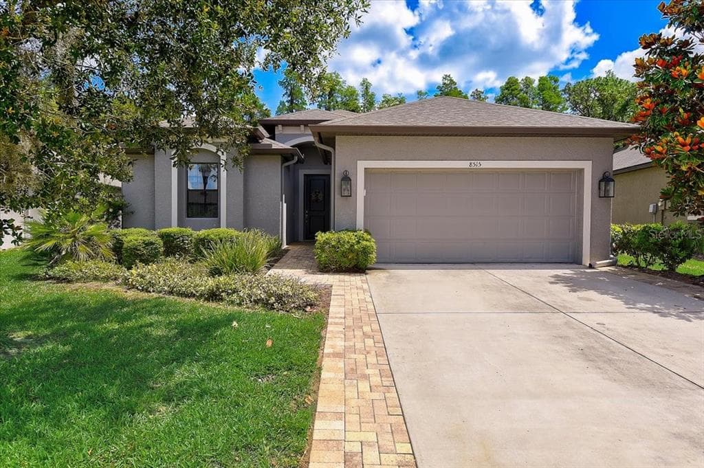 8515 MAY PORT COURT