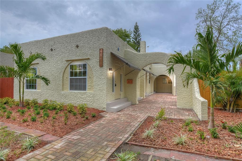 4819 7TH AVENUE N ST PETERSBURG, FL 33713