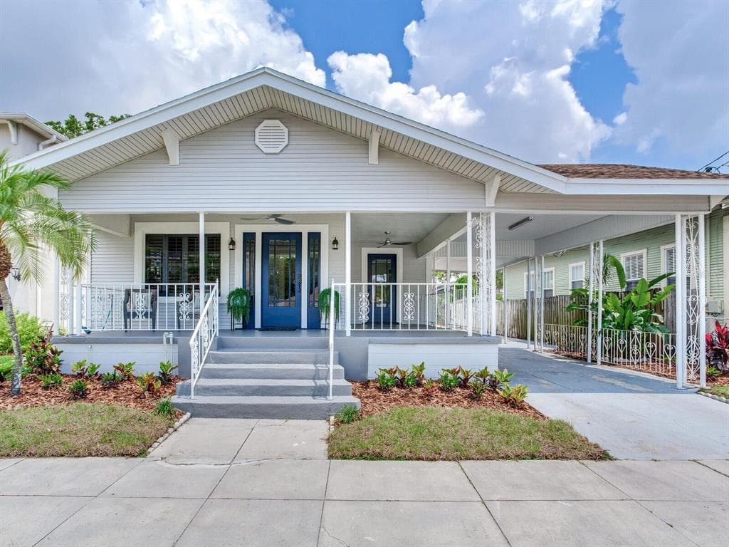 2313 W FIG STREET TAMPA, FL 33609