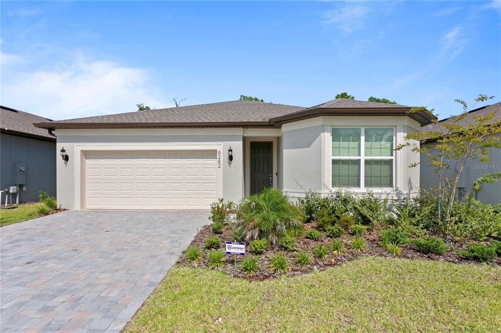 6262 BRADFORD WOODS DRIVE ZEPHYRHILLS, FL 33542