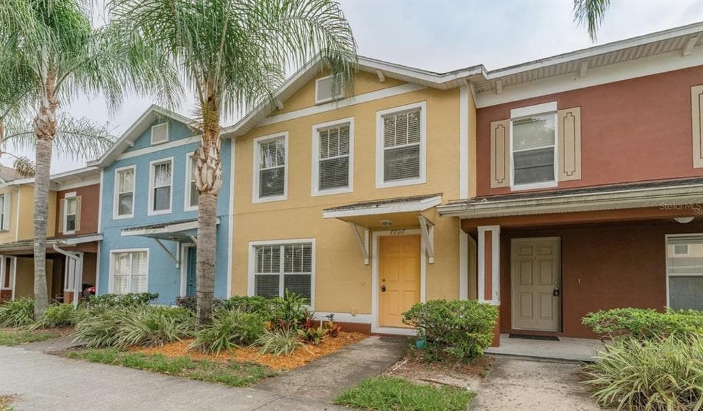 7707 N BRANCH AVENUE TAMPA, FL 33604