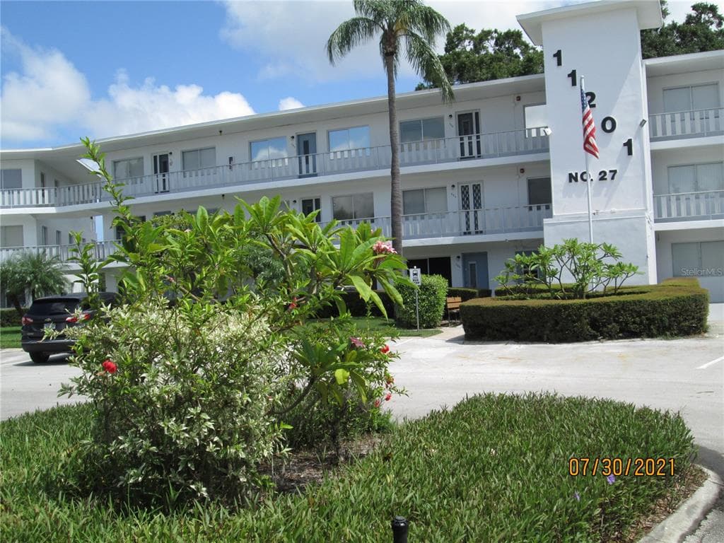 11201 80TH AVENUE UNIT 203