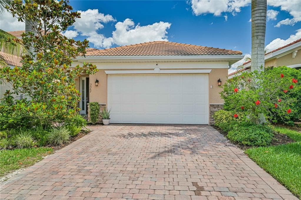 3567 BRITTONS COURT