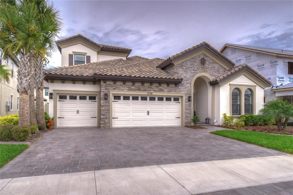 21781 PRISTINE LAKE BOULEVARD LAND O LAKES, FL 34637