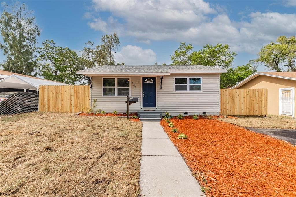 4371 18TH AVENUE S ST PETERSBURG, FL 33711