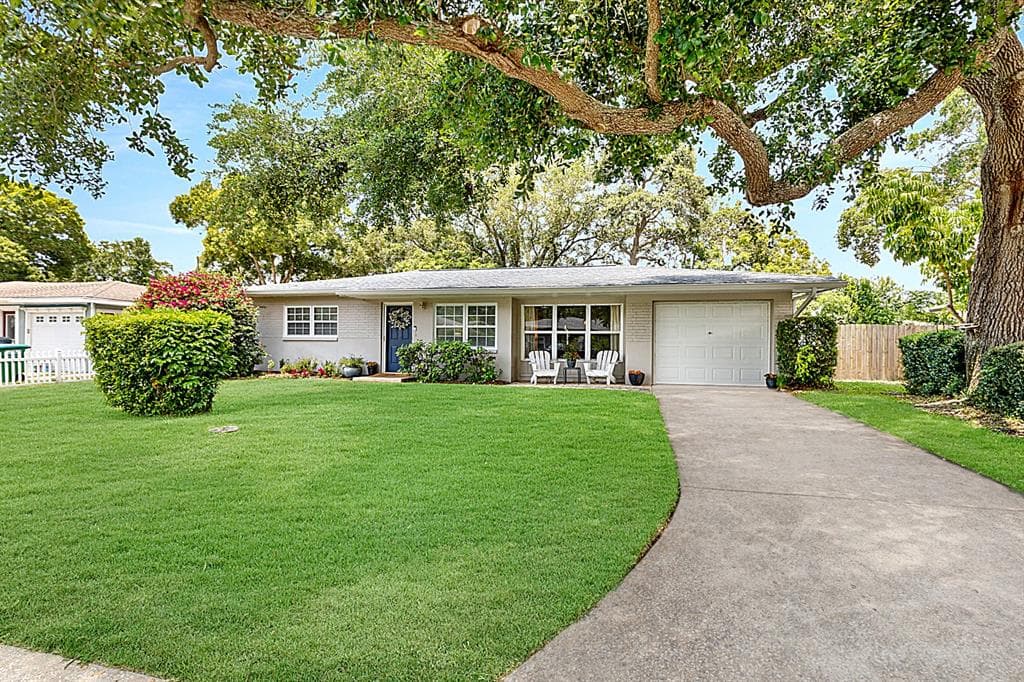 1464 LIME STREET CLEARWATER, FL 33756