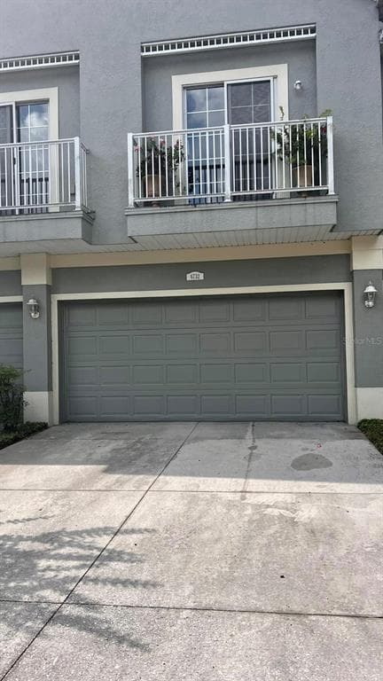6732 BREEZY PALM DRIVE
