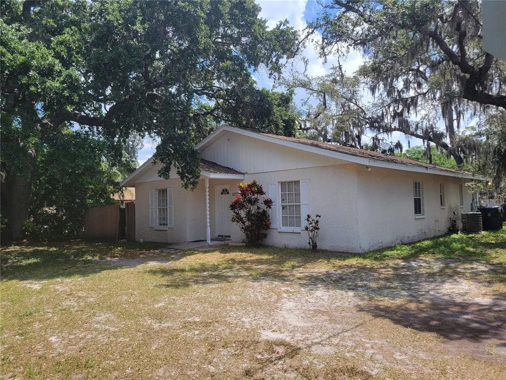 6001 N FREMONT AVENUE TAMPA, FL 33604