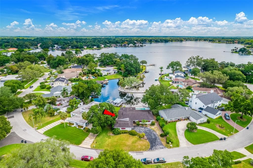3007 SAMARA DRIVE TAMPA, FL 33618