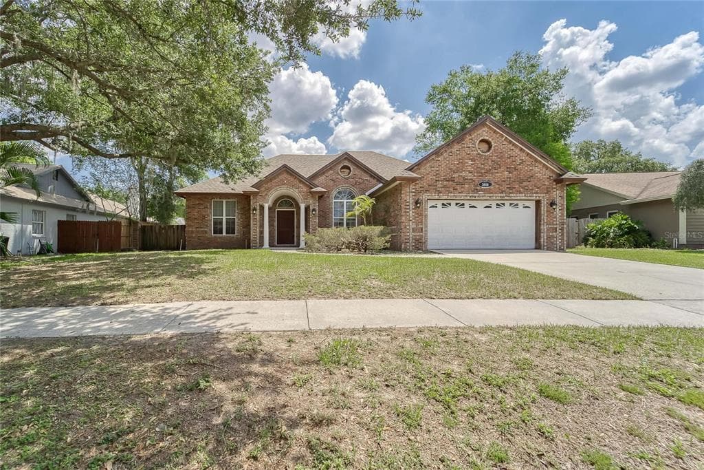 3808 POLUMBO DRIVE VALRICO, FL 33596
