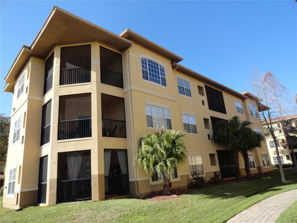 4309 BAYSIDE VILLAGE DRIVE UNIT 301 TAMPA, FL 33615