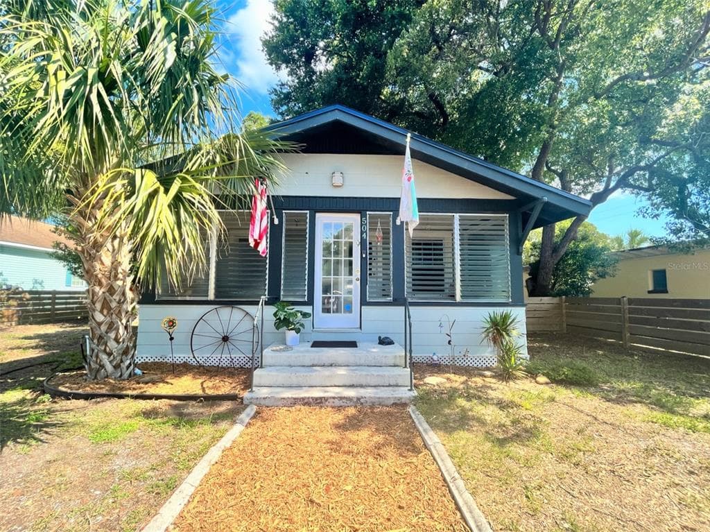 504 CLEVELAND AVENUE LARGO, FL 33770