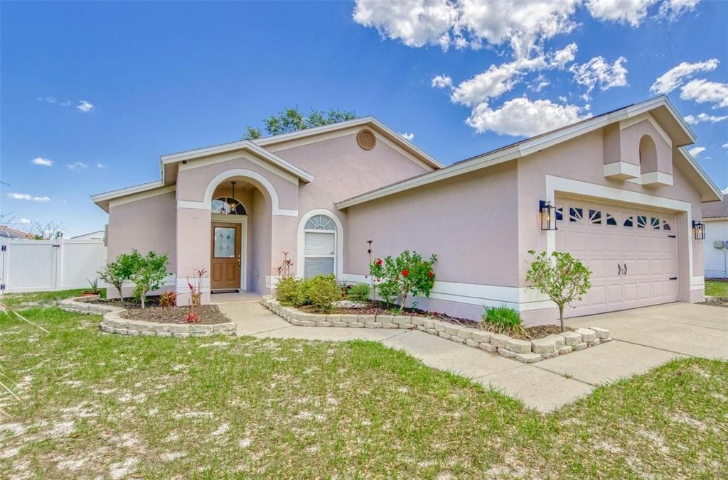 10605 FOXCREST WAY RIVERVIEW, FL 33569