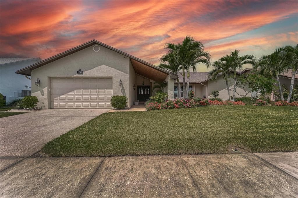 11540 HARBORSIDE CIRCLE LARGO, FL 33773
