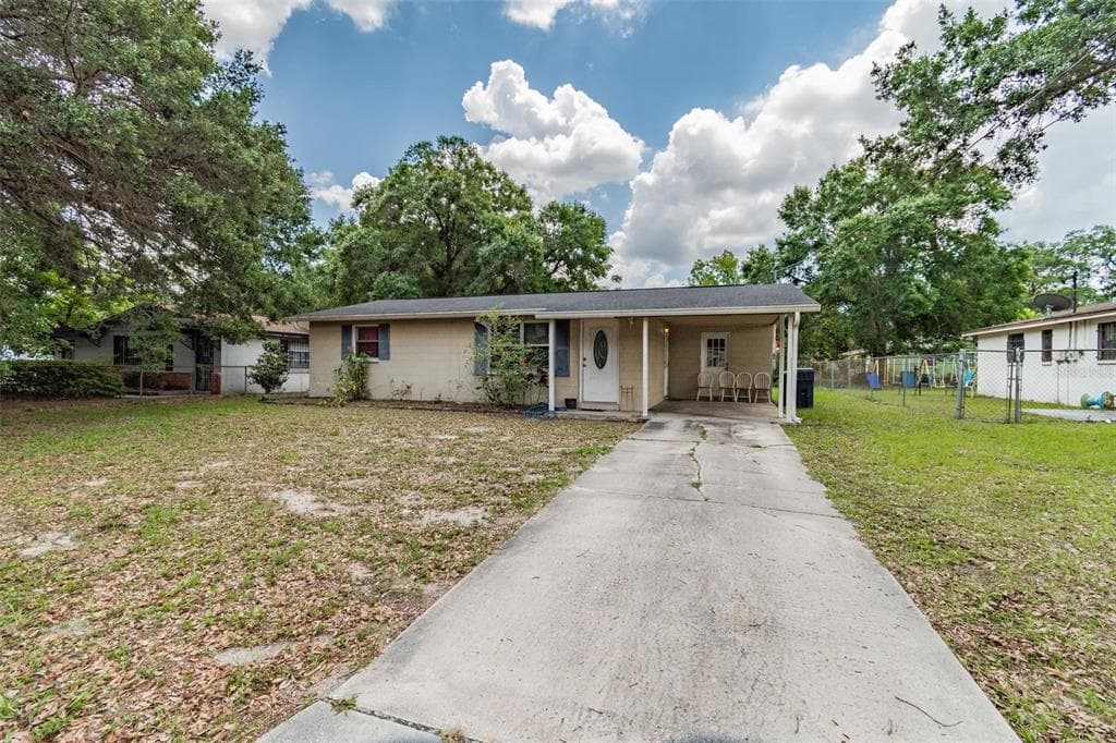 4217 E GROVE STREET TAMPA, FL 33610