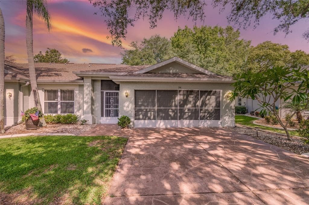 741 MCDANIEL STREET UNIT 219 SUN CITY CENTER, FL 33573
