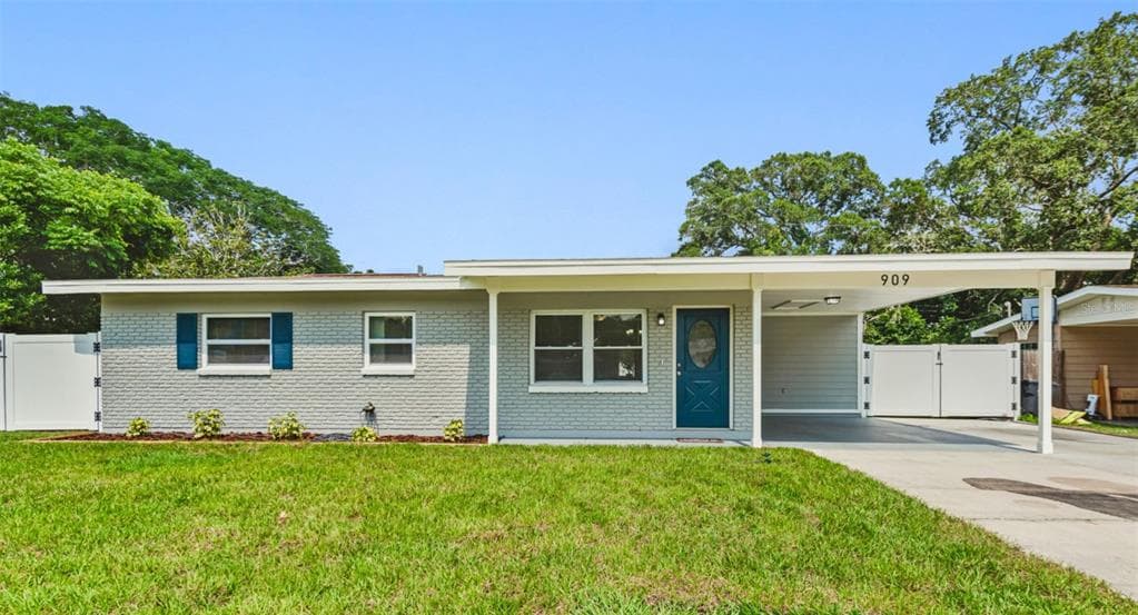 909 SKYVIEW DRIVE BRANDON, FL 33510