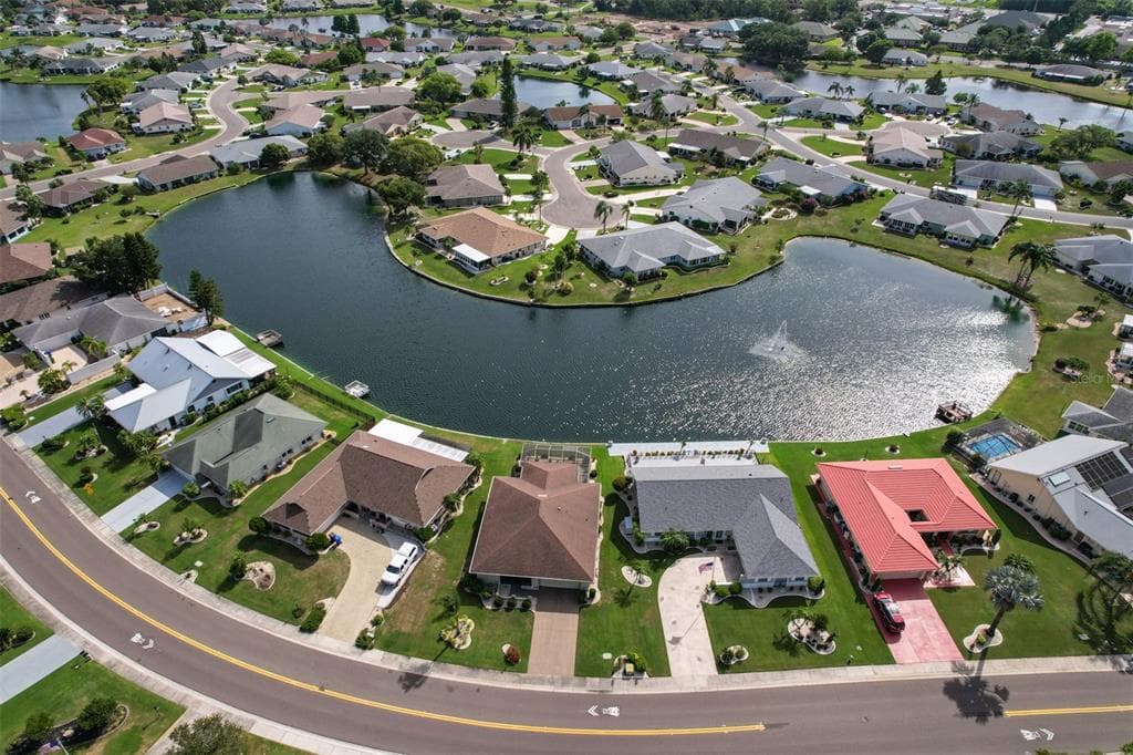 903 EL RANCHO DRIVE SUN CITY CENTER, FL 33573
