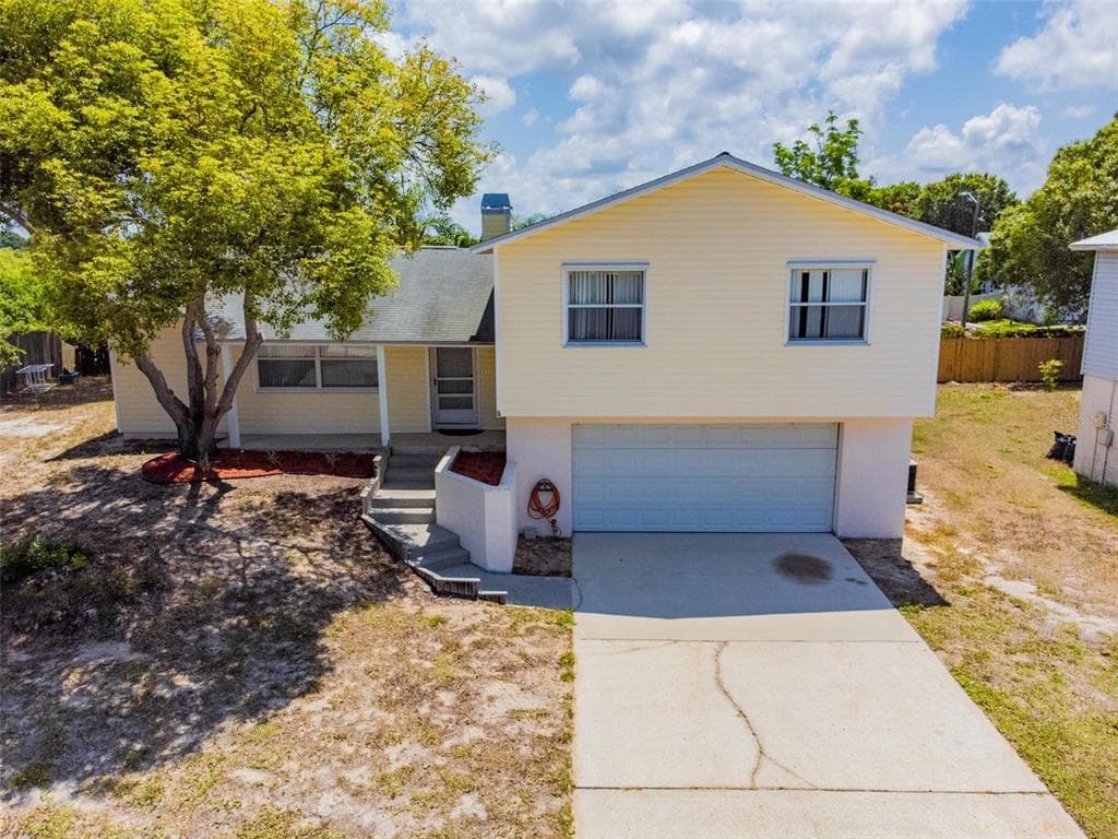 701 CRIMSON KING TRACE TARPON SPRINGS, FL 34689