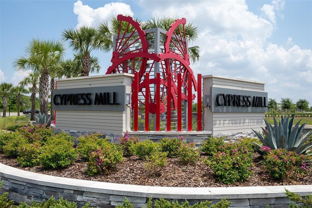 15306 MILLER CREEK DRIVE RUSKIN, FL 33573
