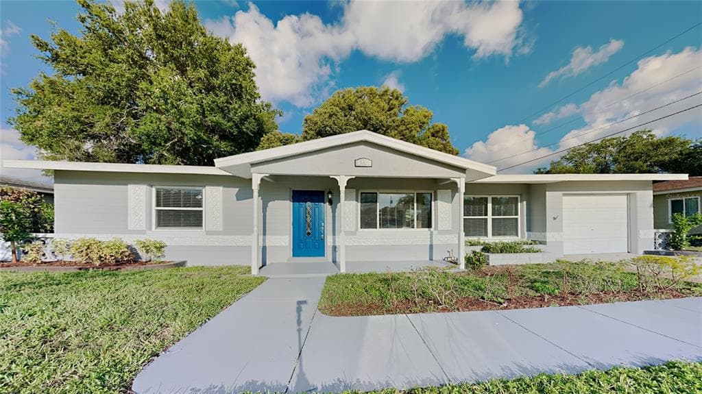 4348 61ST LANE N KENNETH CITY, FL 33709