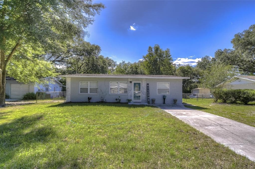39656 MEADOWOOD LOOP ZEPHYRHILLS, FL 33542