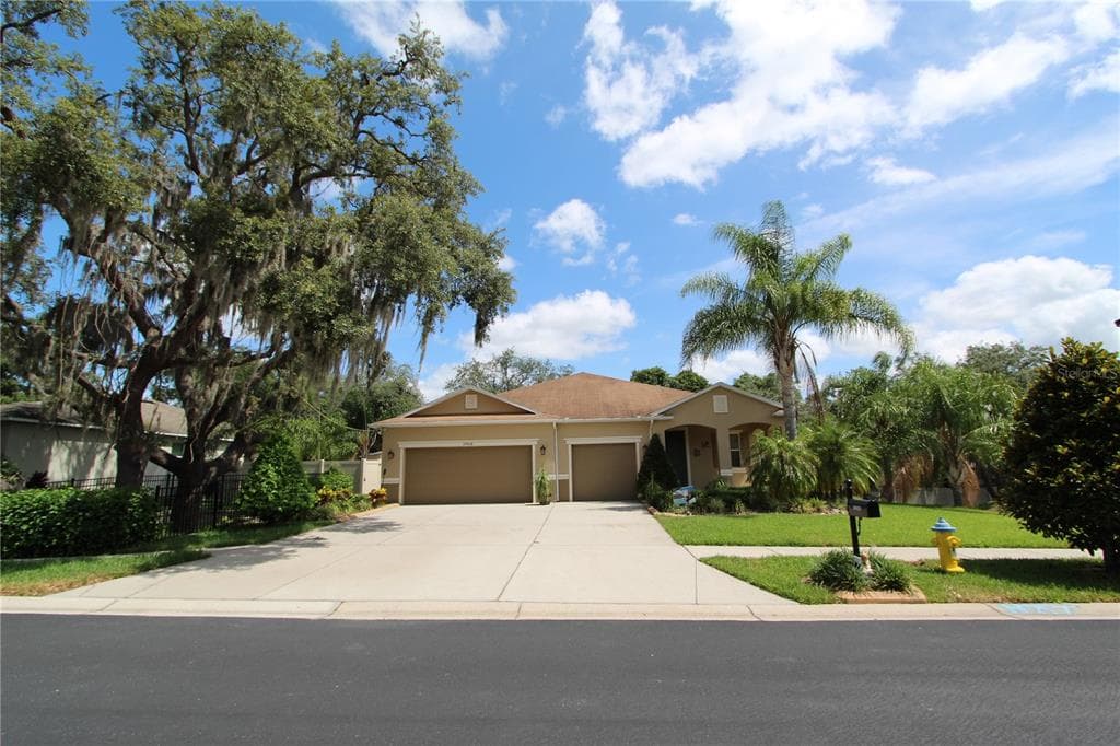10928 POND PINE DRIVE