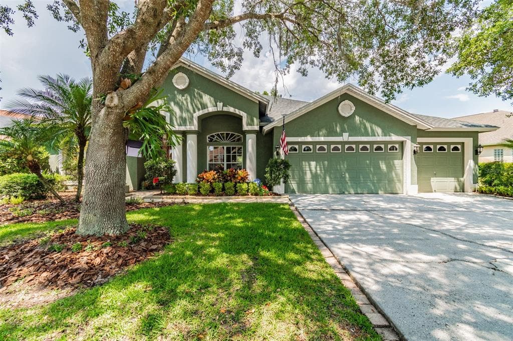 19307 WIND DANCER STREET LUTZ, FL 33558