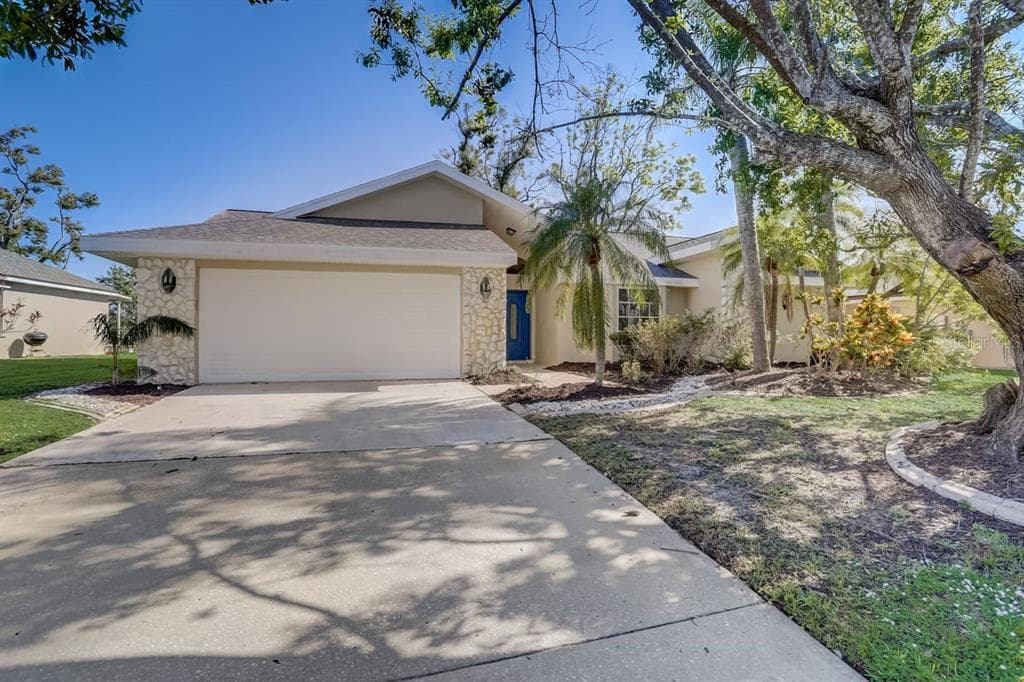 2474 RIO DE JANEIRO AVENUE PUNTA GORDA, FL 33983