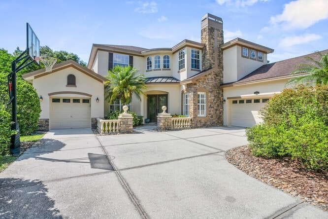 2113 CLIMBING IVY DRIVE TAMPA, FL 33618