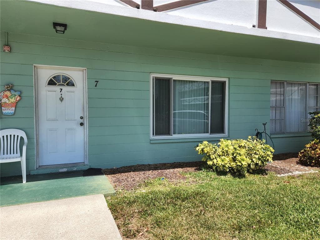 2043 DENMARK STREET UNIT 7 CLEARWATER, FL 33763