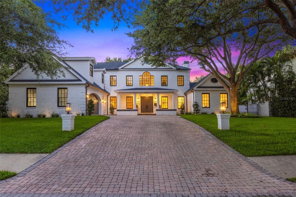 4315 W BEACHWAY DRIVE TAMPA, FL 33609
